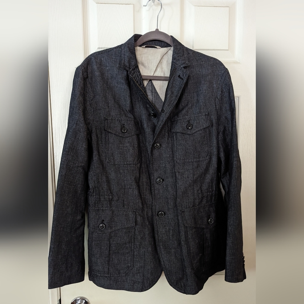 Banana Republic Men's lightweight denim jacket